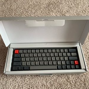 EPOMAKER SKYLOONG 64 keys Mechanical Keyboard